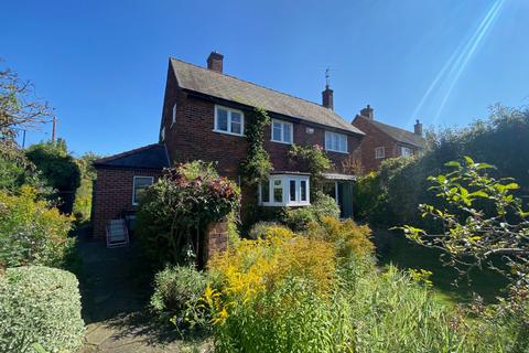 3 bedroom detached house for sale, Ellers Avenue, Doncaster DN4