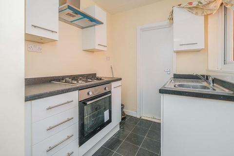 2 bedroom terraced house to rent, Cambria Street, Liverpool L6