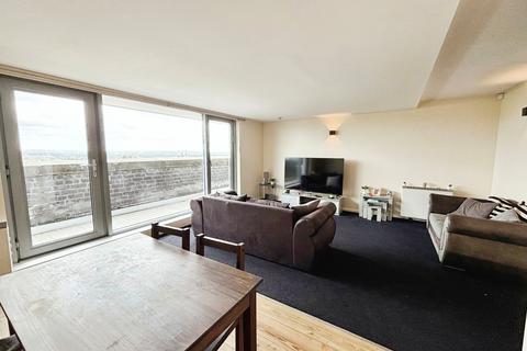 2 bedroom penthouse for sale, New Hall Lane, Lancashire PR1