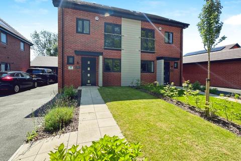 4 bedroom semi-detached house for sale, Natures Way, Preston PR1