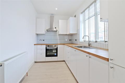 3 bedroom end of terrace house to rent, Losh Terrace, Tyne and Wear NE6