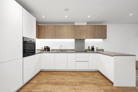 2 Anderson Square, London E3