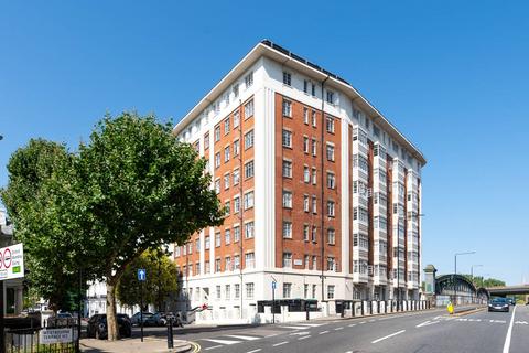 1 bedroom flat for sale, Orsett Terrace, Bayswater, London, W2