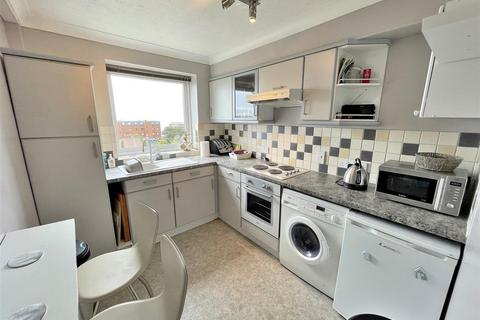 2 bedroom flat for sale, Buckingham Court, Hunstanton