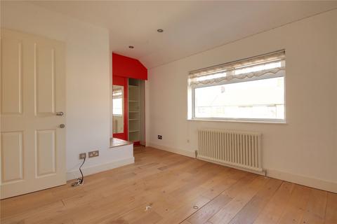 6 Redlands Road, Enfield, EN3 5HL