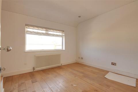 6 Redlands Road, Enfield, EN3 5HL