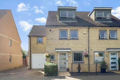 26 Graces Field, Stroud, GL5 4EN