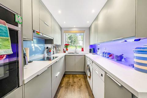 26 Graces Field, Stroud, GL5 4EN