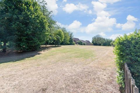 16 Heatherbank Close, Dartford, DA1 3PN