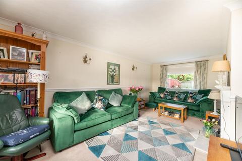 2 bedroom terraced house for sale, Weston Drive, Otley LS21