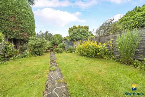 43 Worplesdon Road, Guildford, GU2 9RS