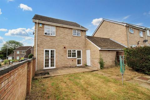 3 bedroom link detached house for sale, Abinger Way, Eaton