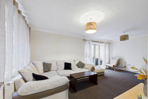 2 bedroom semi-detached house to rent, St. James's Rise, Colchester, Essex, CO1