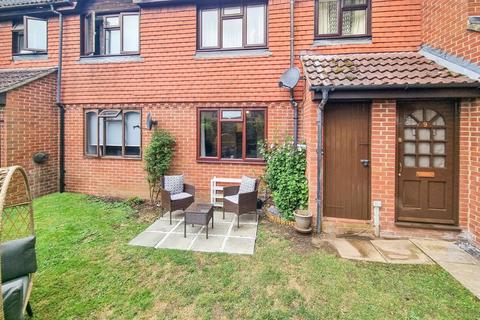 9 Britten Close, Ash, Aldershot, GU12 6LS