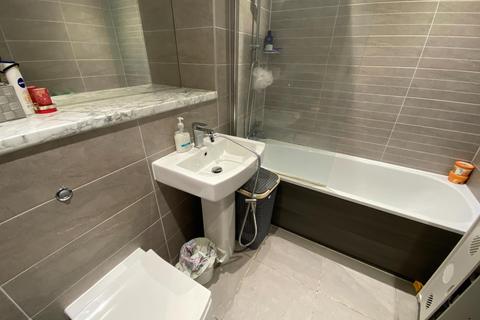 2 bedroom flat for sale, Renshaw Street, Liverpool, L1