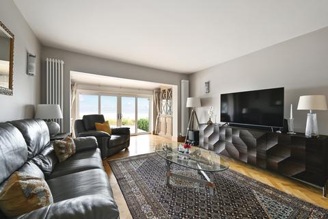 2 bedroom detached house for sale, Marine Drive, Rottingdean,Brighton, East Sussex, BN2
