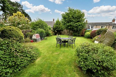 3 bedroom cottage for sale, Stanton, Ashbourne, DE6