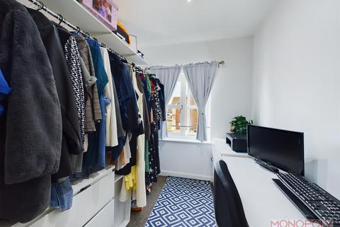 3 Britannia Close, Rhostyllen, Wrexham, LL14 4BX