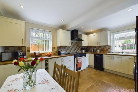 3 bedroom detached bungalow for sale, Daytona Drive, Northop Hall, Mold