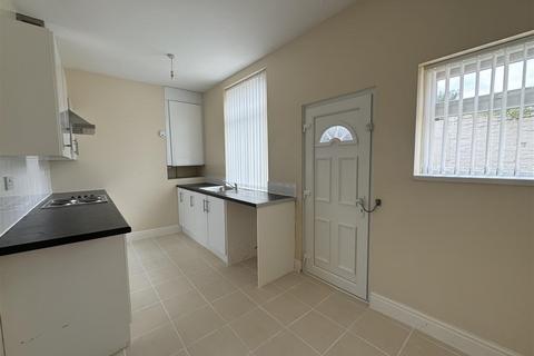 2 bedroom house to rent, Bainbridge Avenue, Willington