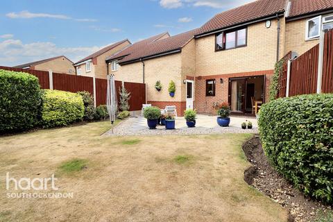55 Holly Drive, South Ockendon, RM15 6TG