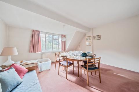 2 bedroom apartment for sale, Watts Road, Thames Ditton, KT7