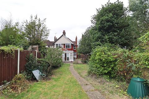 4 bedroom semi-detached house for sale, London Road, Braintree