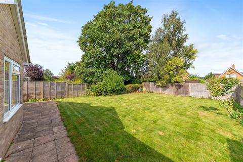 2 bedroom detached bungalow for sale, Cranford Road, Tonbridge