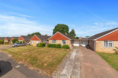 2 bedroom detached bungalow for sale, Cranford Road, Tonbridge