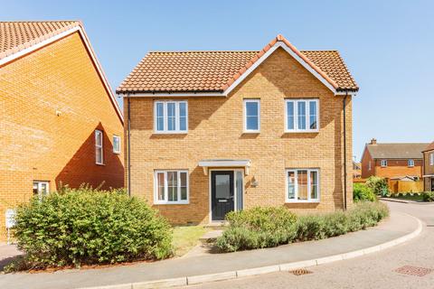 3 bedroom detached house for sale, Barbastelle Crescent, Hethersett