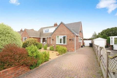 3 bedroom semi-detached bungalow for sale, Belle Vue Avenue, Leeds LS15