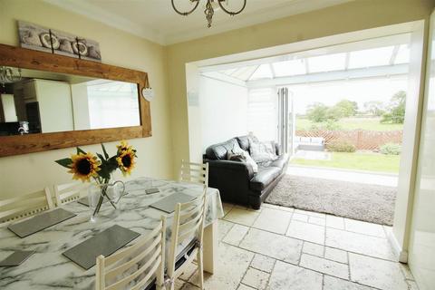 3 bedroom semi-detached bungalow for sale, Belle Vue Avenue, Leeds LS15