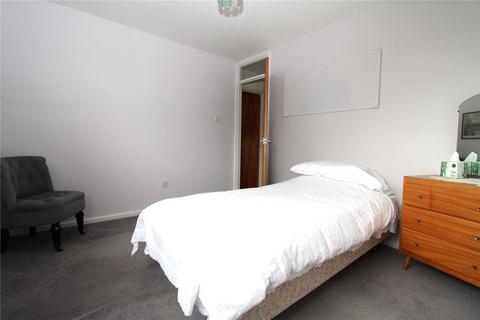 29 Dovetrees, Covingham, Swindon, SN3 5AX