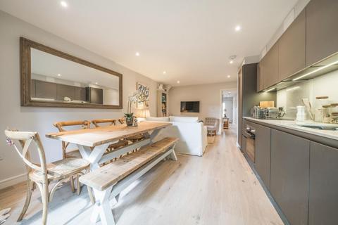 51 Aboyne Road, London, SW17 0FA