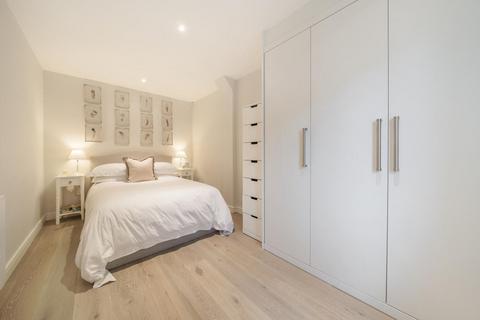51 Aboyne Road, London, SW17 0FA