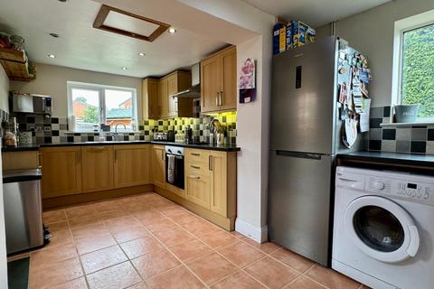 3 bedroom semi-detached house for sale, Pulley Avenue, Eaton Bishop, Hereford, HR2