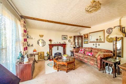 2 bedroom chalet for sale, Battle Road, St Leonards-on-Sea, TN37