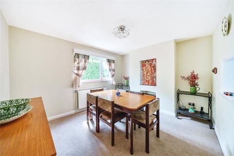 4 bedroom detached house for sale, Common Road, Claygate, KT10