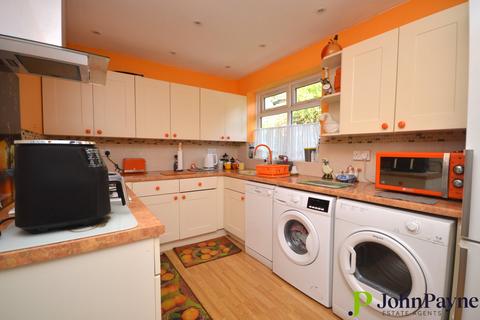 29 Heather Road, Binley Woods, Coventry, CV3 2DE