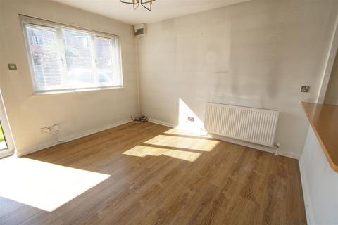 1 bedroom terraced house for sale, Lampern Crescent, Billericay CM12