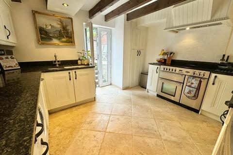 2 bedroom terraced house for sale, River Street, Wilmslow