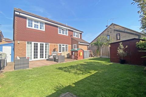 4 bedroom detached house for sale, Carriage Drive, Springfield, Chelmsford