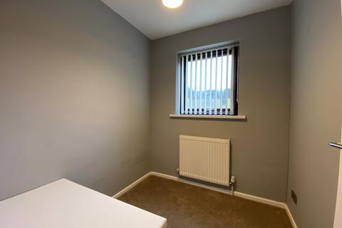 5 Churchfields, Bradford, BD2 3JN