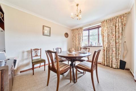 11 Felton Close, Petts Wood, Orpington, BR5 1AD