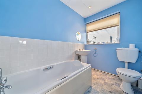 11 Felton Close, Petts Wood, Orpington, BR5 1AD