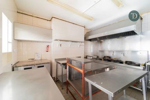 56 Bromborough Road, Wirral, CH63 7RH