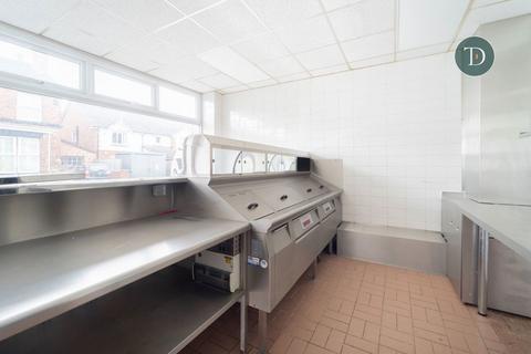 56 Bromborough Road, Wirral, CH63 7RH