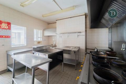 56 Bromborough Road, Wirral, CH63 7RH