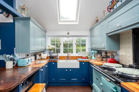 4 bedroom semi-detached house for sale, Bydales Lane, Winestead