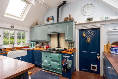 4 bedroom semi-detached house for sale, Bydales Lane, Winestead